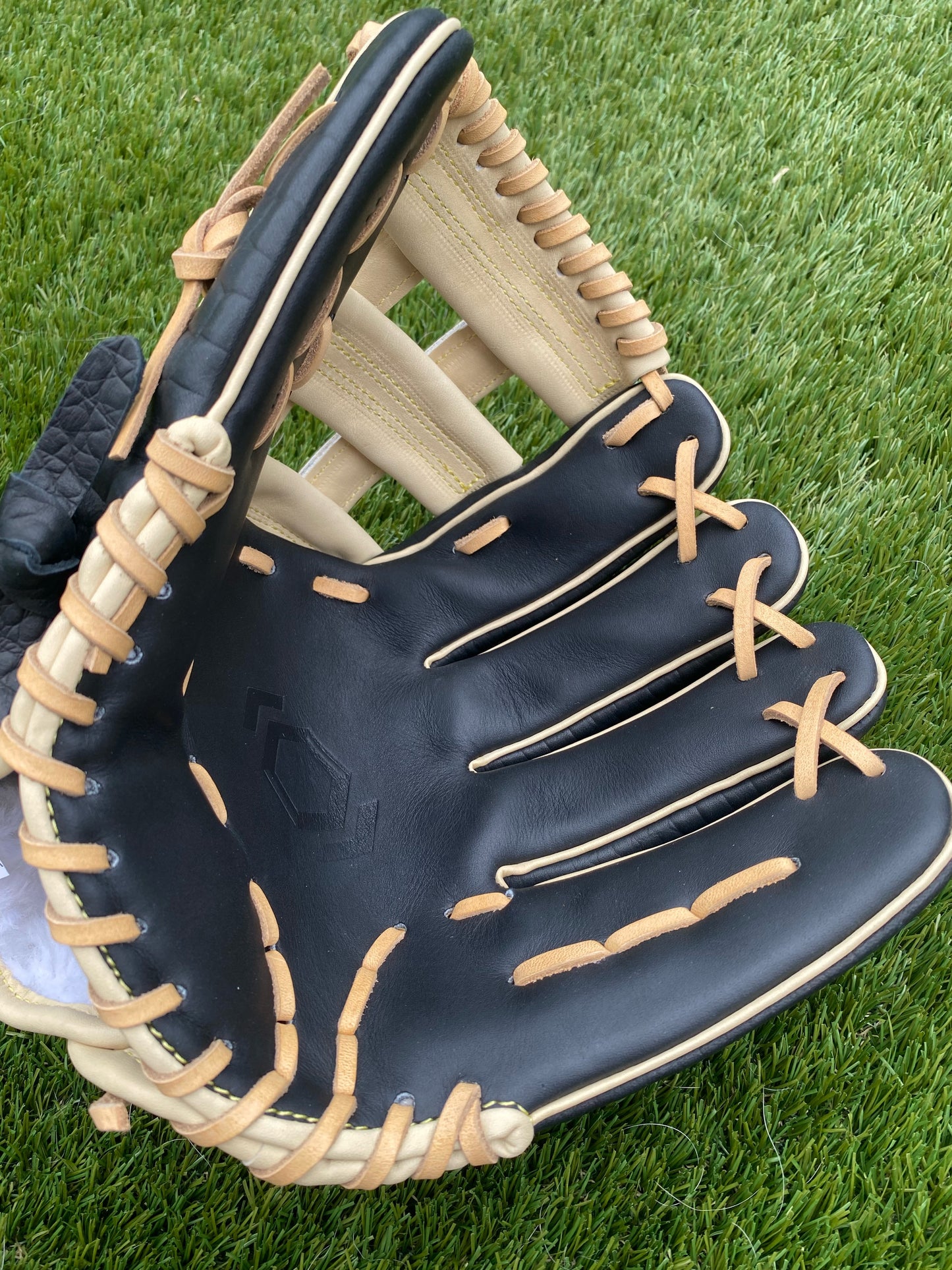 Baseball Infield Glove (BI-10)